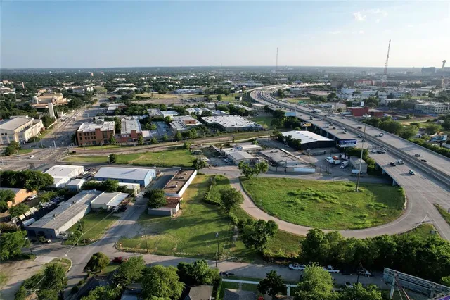 $1,999,999 | 720 South Haskell Avenue, Dallas, TX 75223