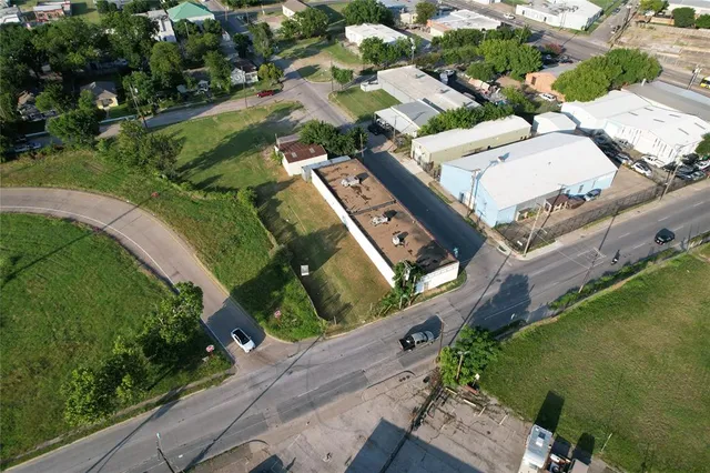 $1,999,999 | 720 South Haskell Avenue, Dallas, TX 75223