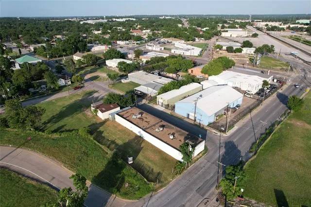 $1,999,999 | 720 South Haskell Avenue, Dallas, TX 75223