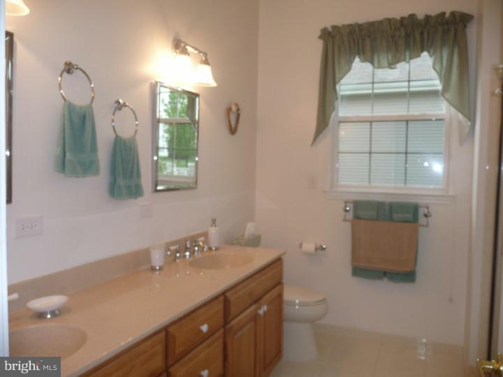 49 Foster Road Pennington, NJ 08534 - Photo 15 of 25 Master Bathroom