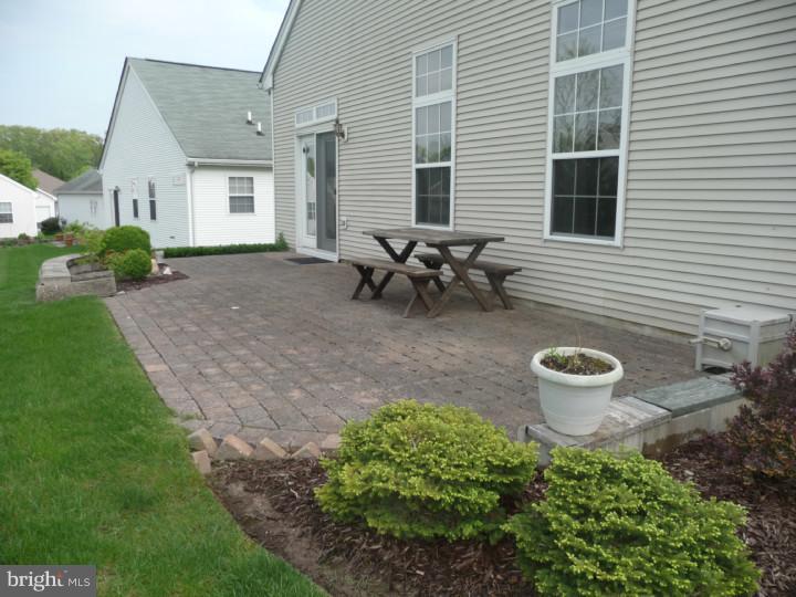 49 Foster Road Pennington, NJ 08534 - Photo 21 of 25 Patio