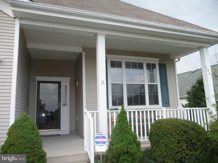49 Foster Road Pennington, NJ 08534 - Photo 23 of 25 Porch