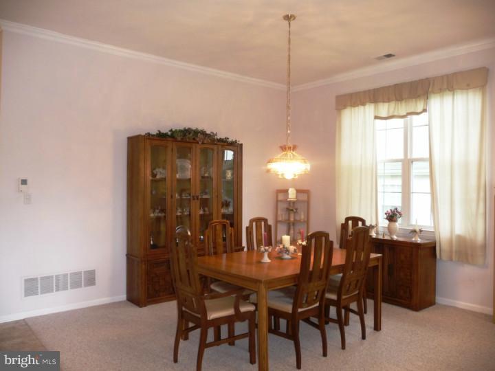 49 Foster Road Pennington, NJ 08534 - Photo 4 of 25 Dining Room
