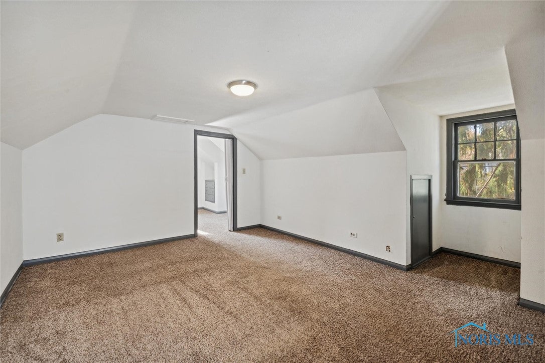3816 Bellevue Road Toledo, OH 43613 - Photo 33 of 39 Gallery Image 33