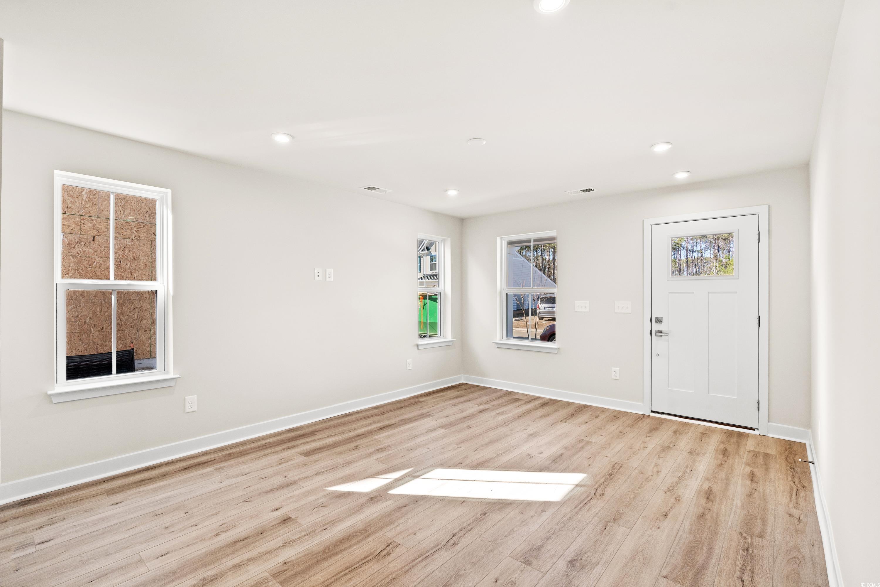 241 Bent Green, Unit 64A Murrells Inlet, SC 29576 - Photo 3 of 16 Gallery Image 3