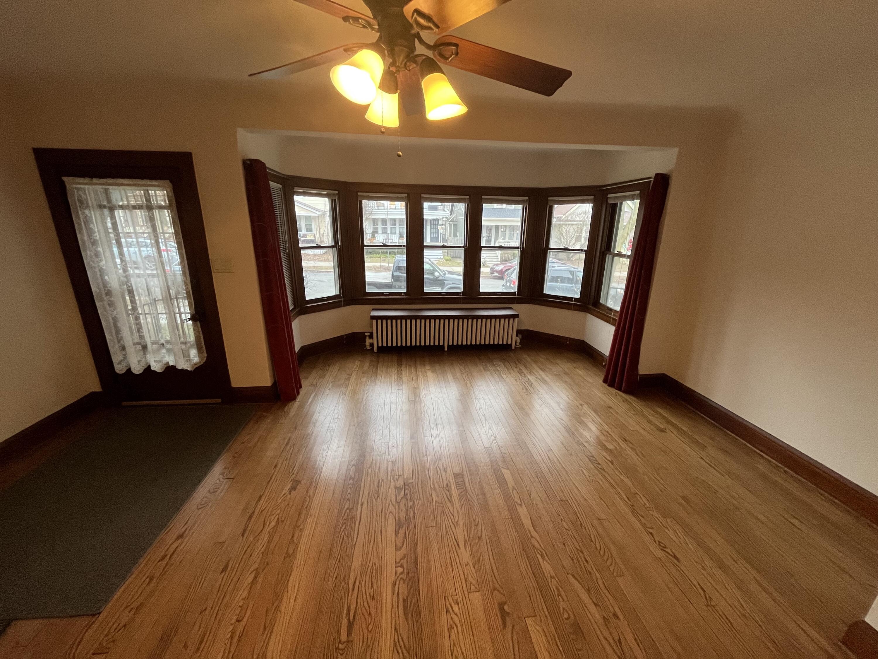 3134 South Indiana Avenue, Unit 3136 Milwaukee, WI 53207 - Photo 32 of 45 Lower Unit LR 2