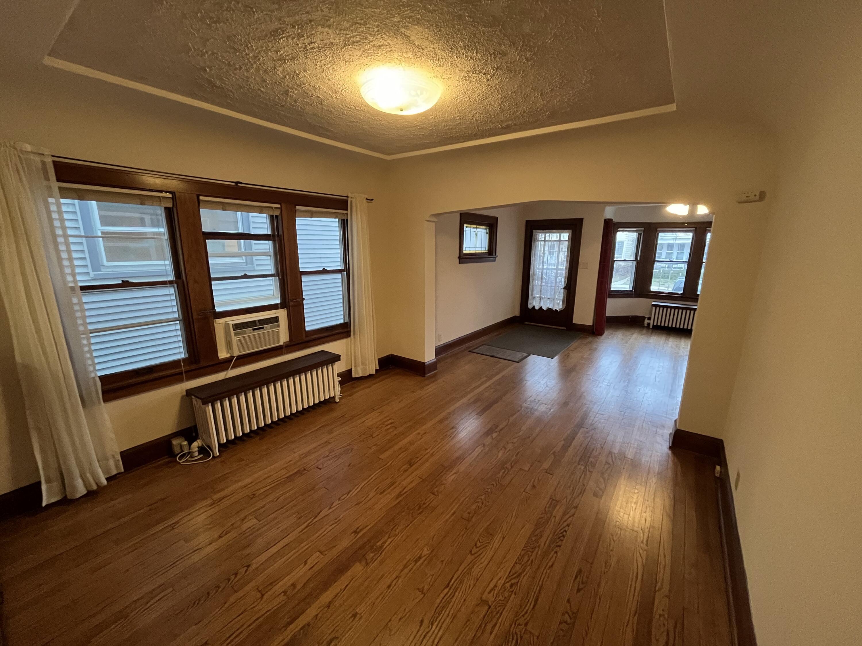 3134 South Indiana Avenue, Unit 3136 Milwaukee, WI 53207 - Photo 34 of 45 Lower Unit DR 1