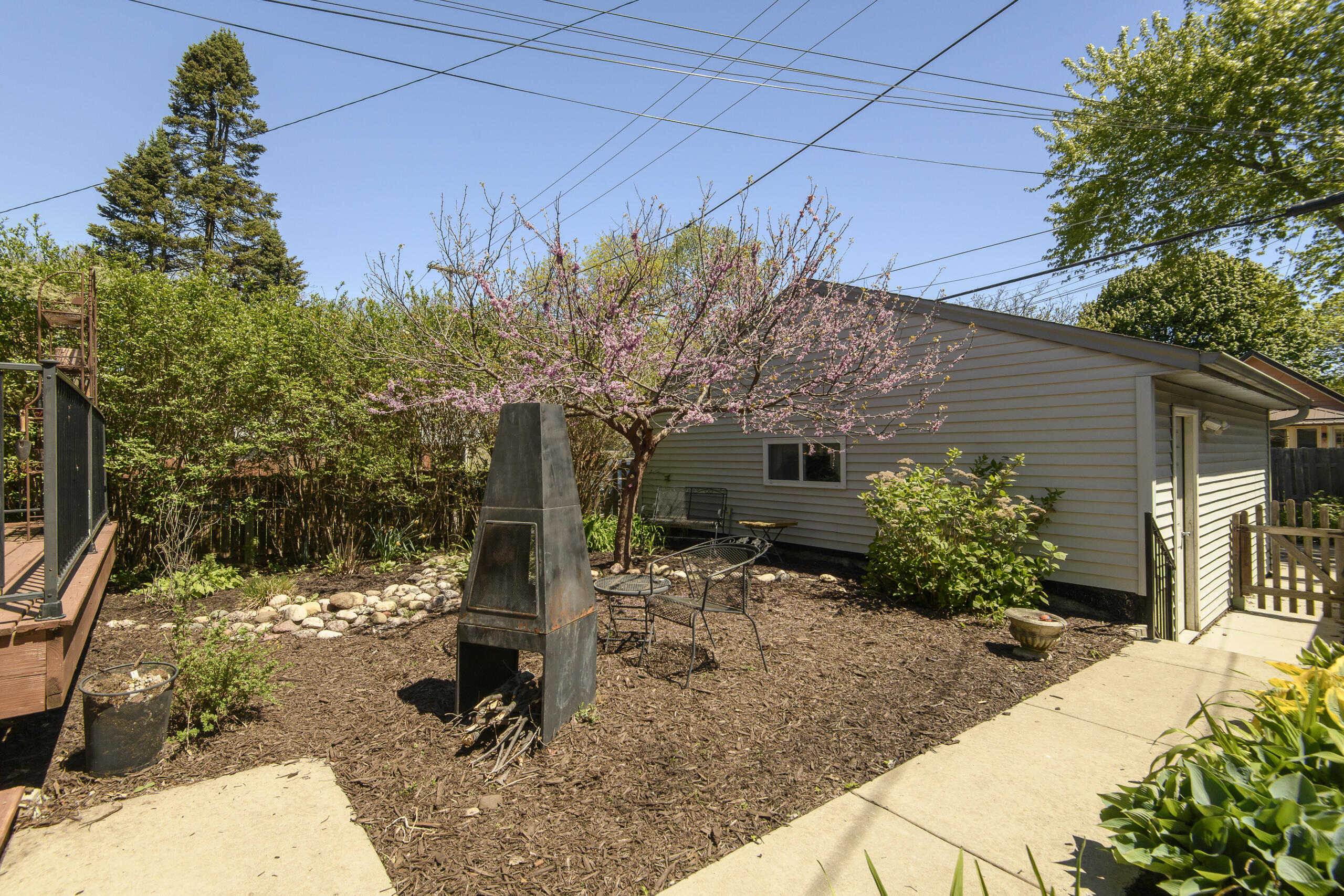 3134 South Indiana Avenue, Unit 3136 Milwaukee, WI 53207 - Photo 5 of 45 3134 S Indiana-6