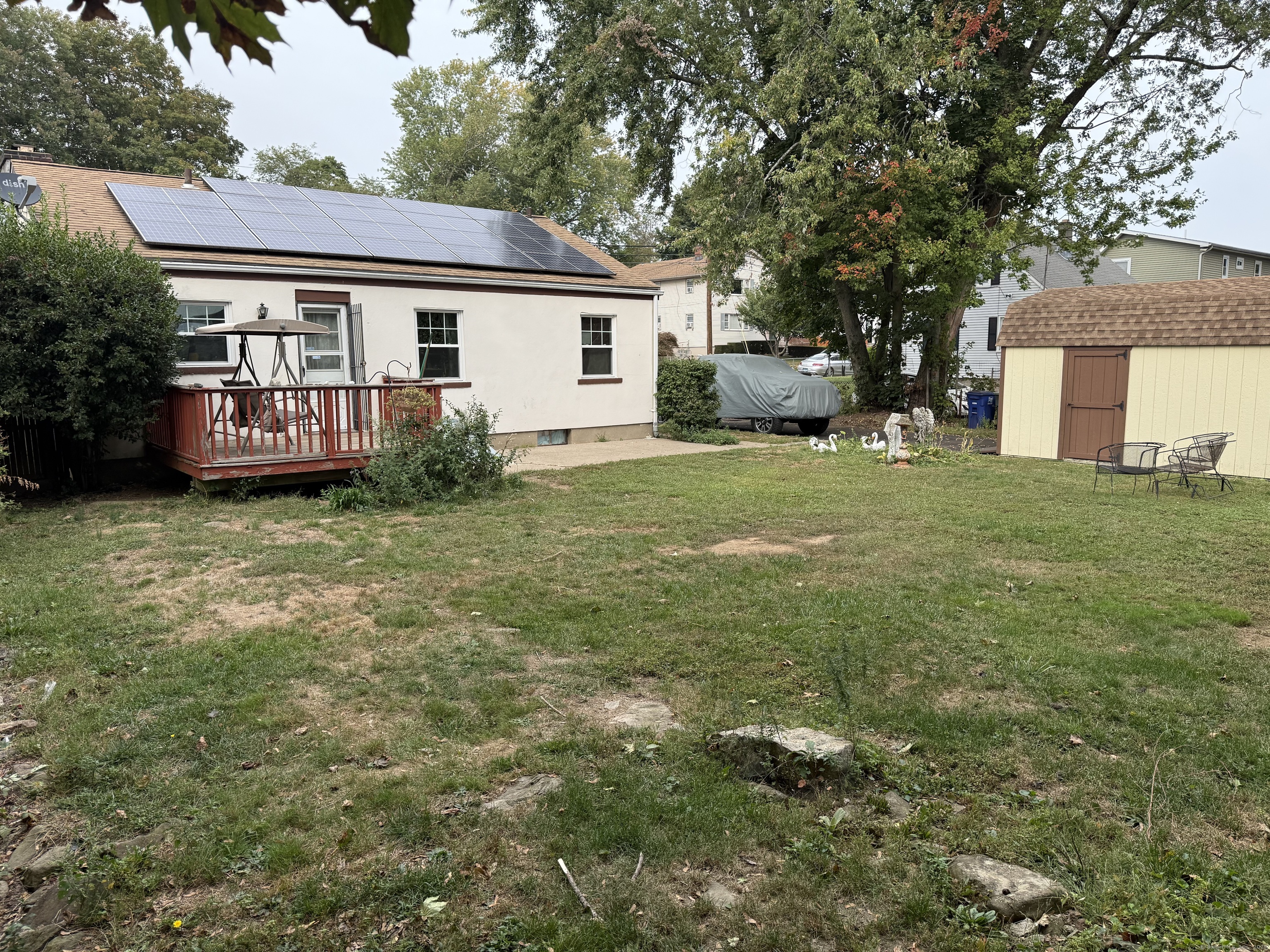 181 City View Avenue Bridgeport, CT 06606 - Photo 7 of 33 a view of a house with a back yard