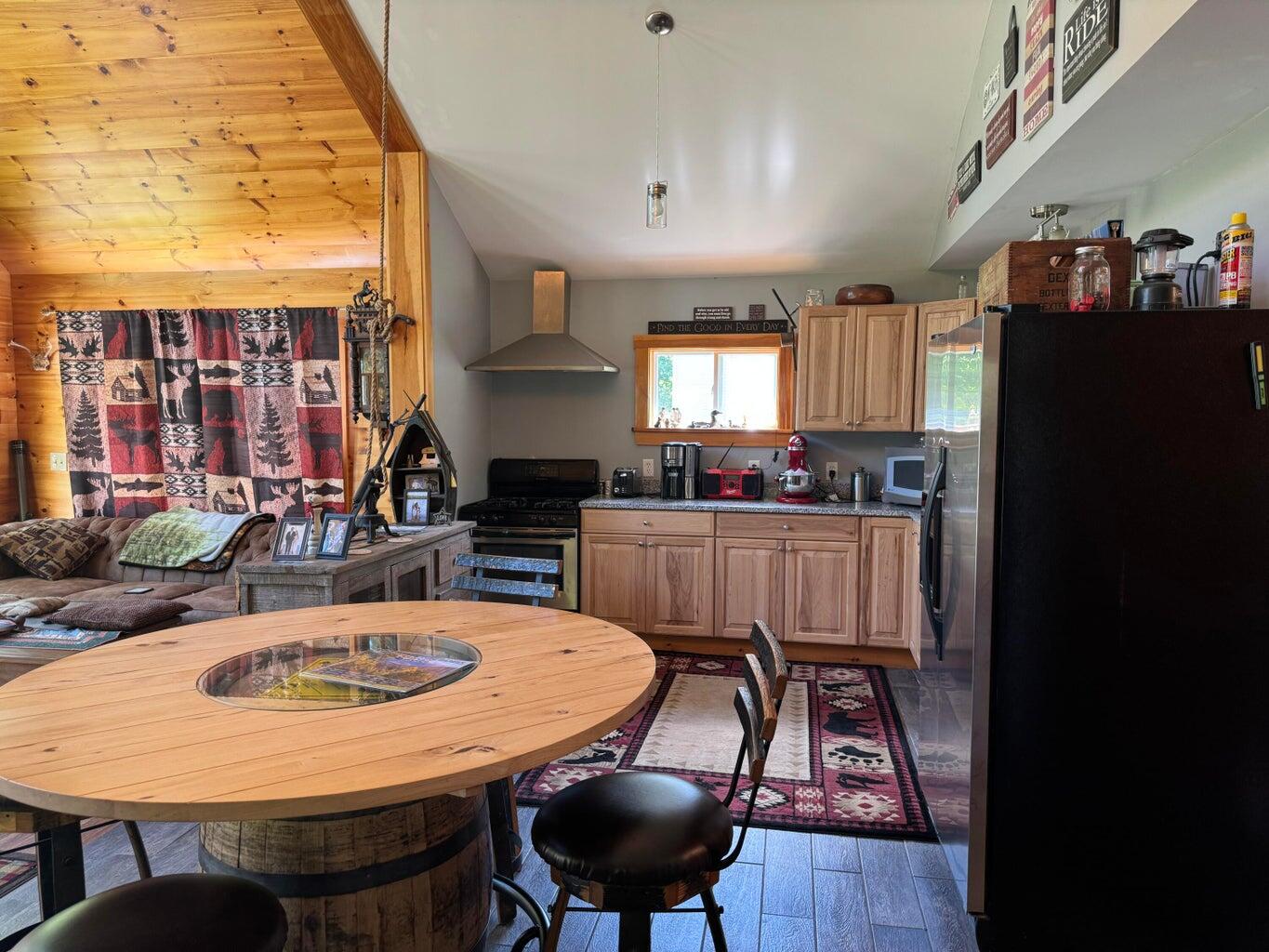 460 Shore Road Dexter, ME 04930 - Photo 15 of 36 20240720124635303904000000-o