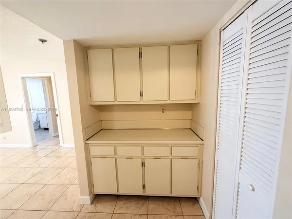$1,600 | 109 Gardens Drive, Unit 203, Pompano Beach, FL 33069