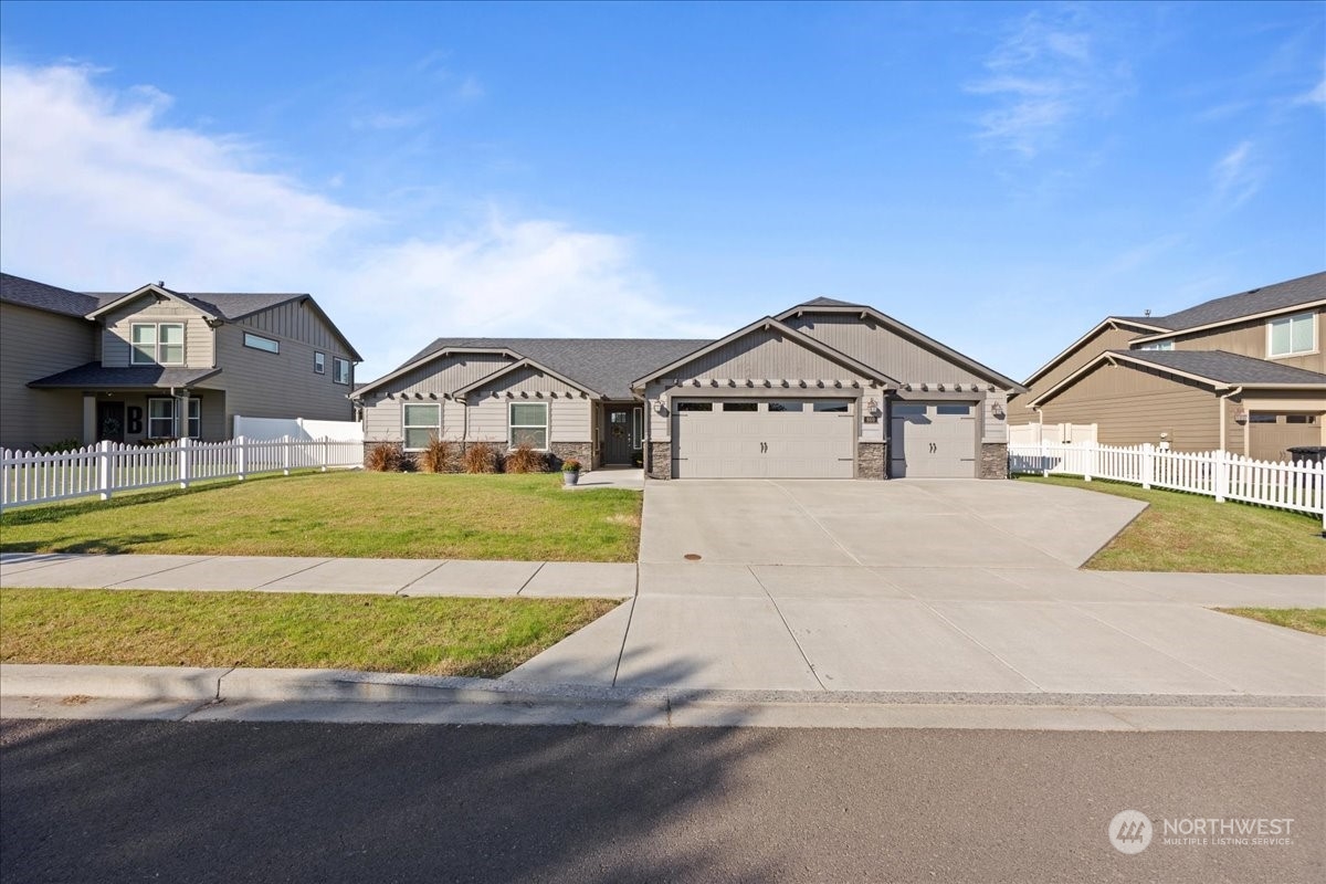 860 Myers Road Walla Walla, WA 99362 - Photo 2 of 31 Gallery Image 2