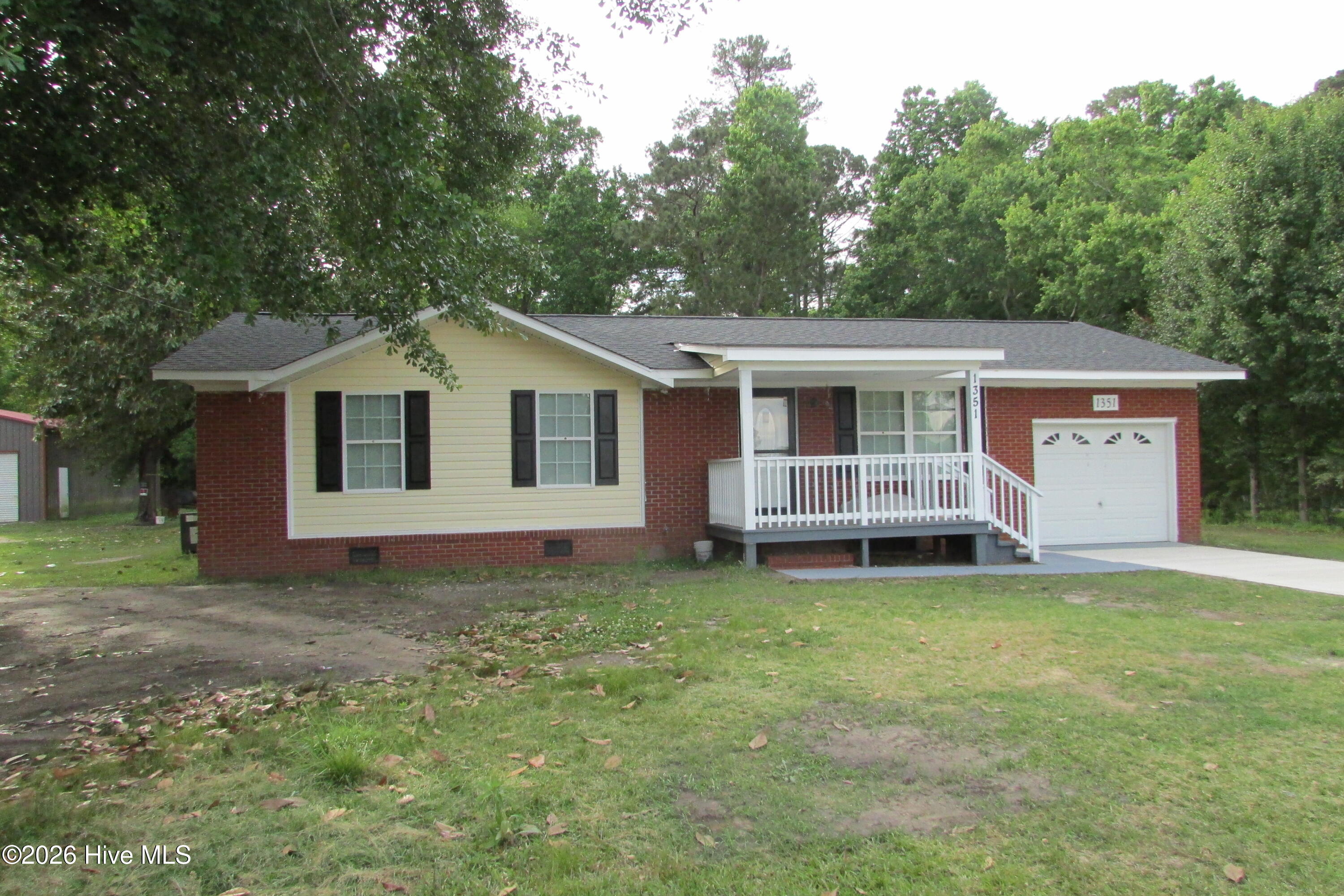 1351 Isaac Weeks Road Clinton, NC 28328 - Photo 1 of 2 Front