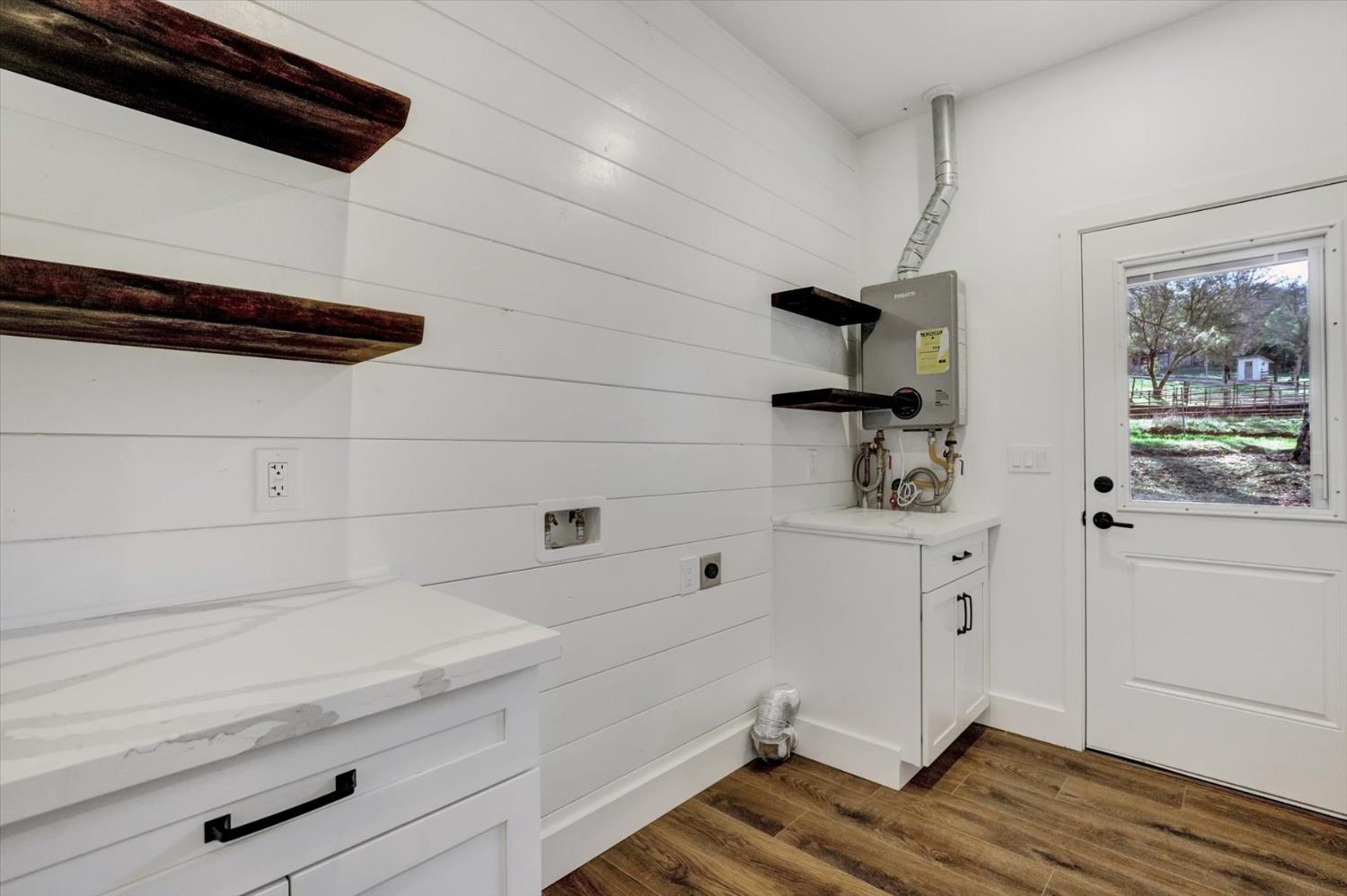 12545 Wolf Road Grass Valley, CA 95949 - Photo 25 of 99