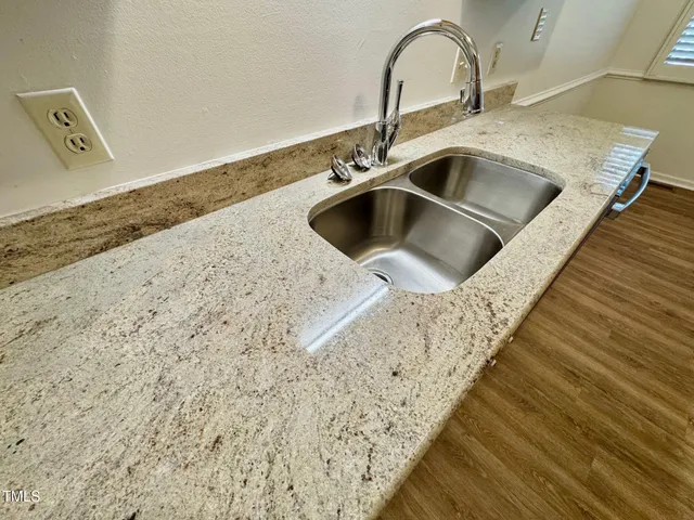 a close view of sink and tap