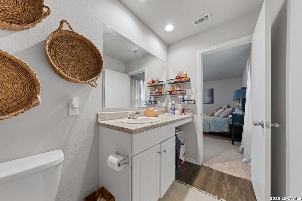 6922 Phoenix Path Converse, TX 78109 - Photo 19 of 30 Gallery Image 19