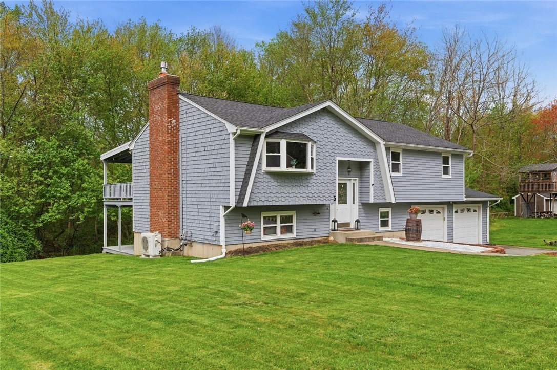 5 Dongay Road Smithfield, RI 02917 - Photo 2 of 48