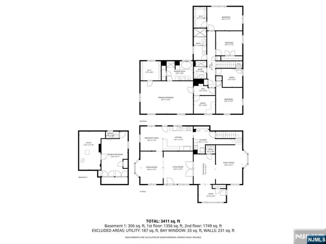 a picture of a floor plan