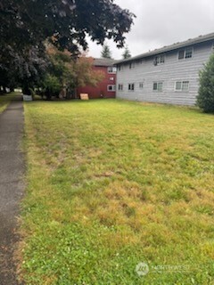 1269 8th Avenue Longview, WA 98632 - Photo 3 of 5
