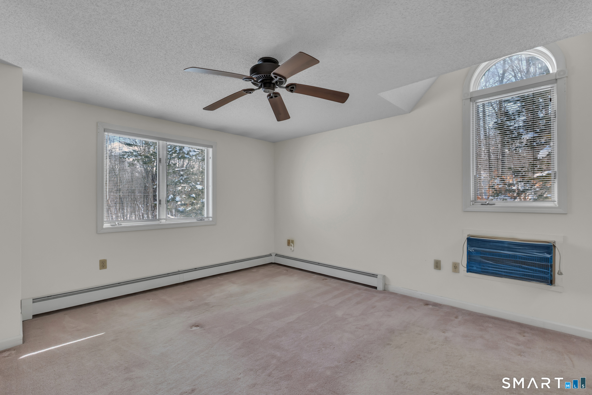 550 High Street Coventry, CT 06238 - Photo 29 of 35 a view of an empty room with a window