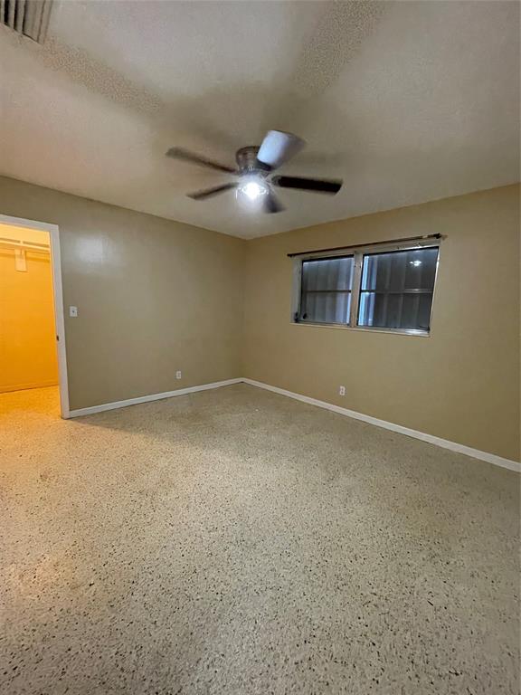 5738 Lincoln Street, Unit B Hollywood, FL 33021 - Photo 8 of 25 a view of an empty room