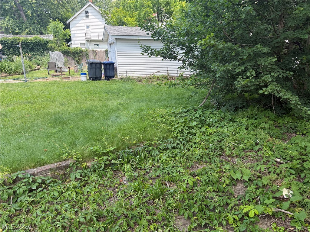 1011 Chalker Street Akron, OH 44310 - Photo 16 of 16