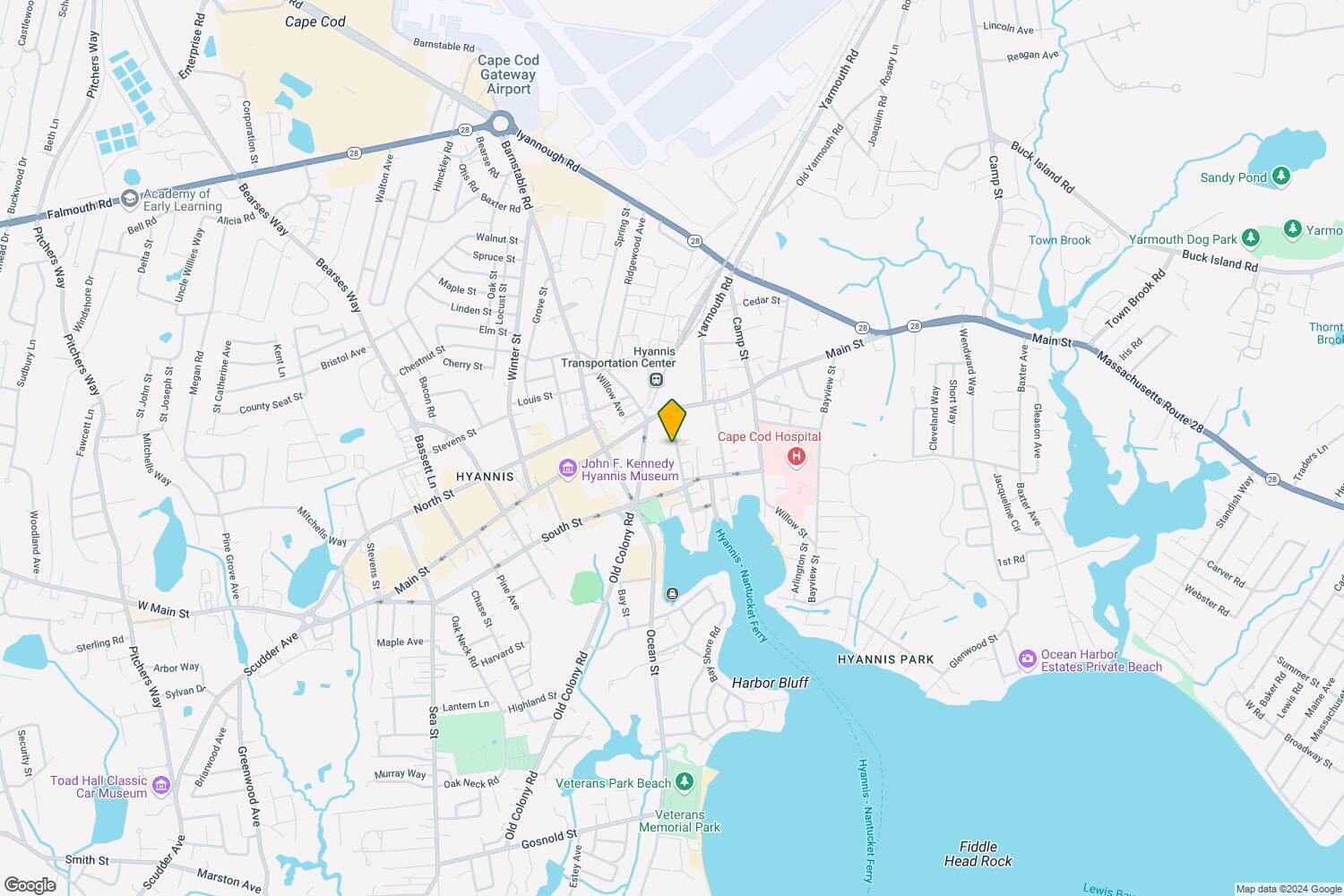 60 Pleasant Street, Unit 3B Hyannis, MA 02601 - Photo 2 of 8 WhatsApp Image 2024-11-21 at 11.50.49 AM