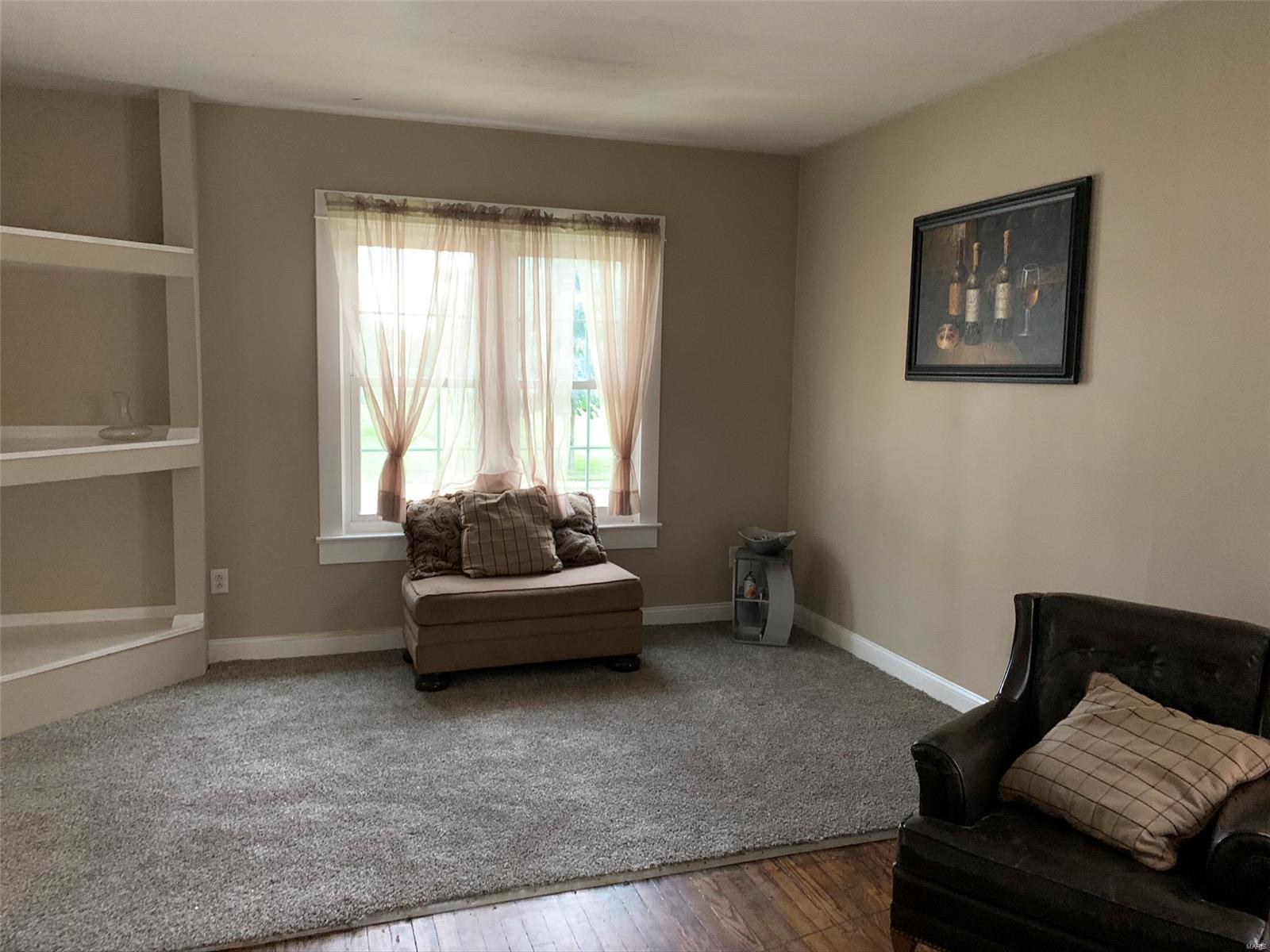 123 West Tydeman Street Roxana, IL 62084 - Photo 5 of 19