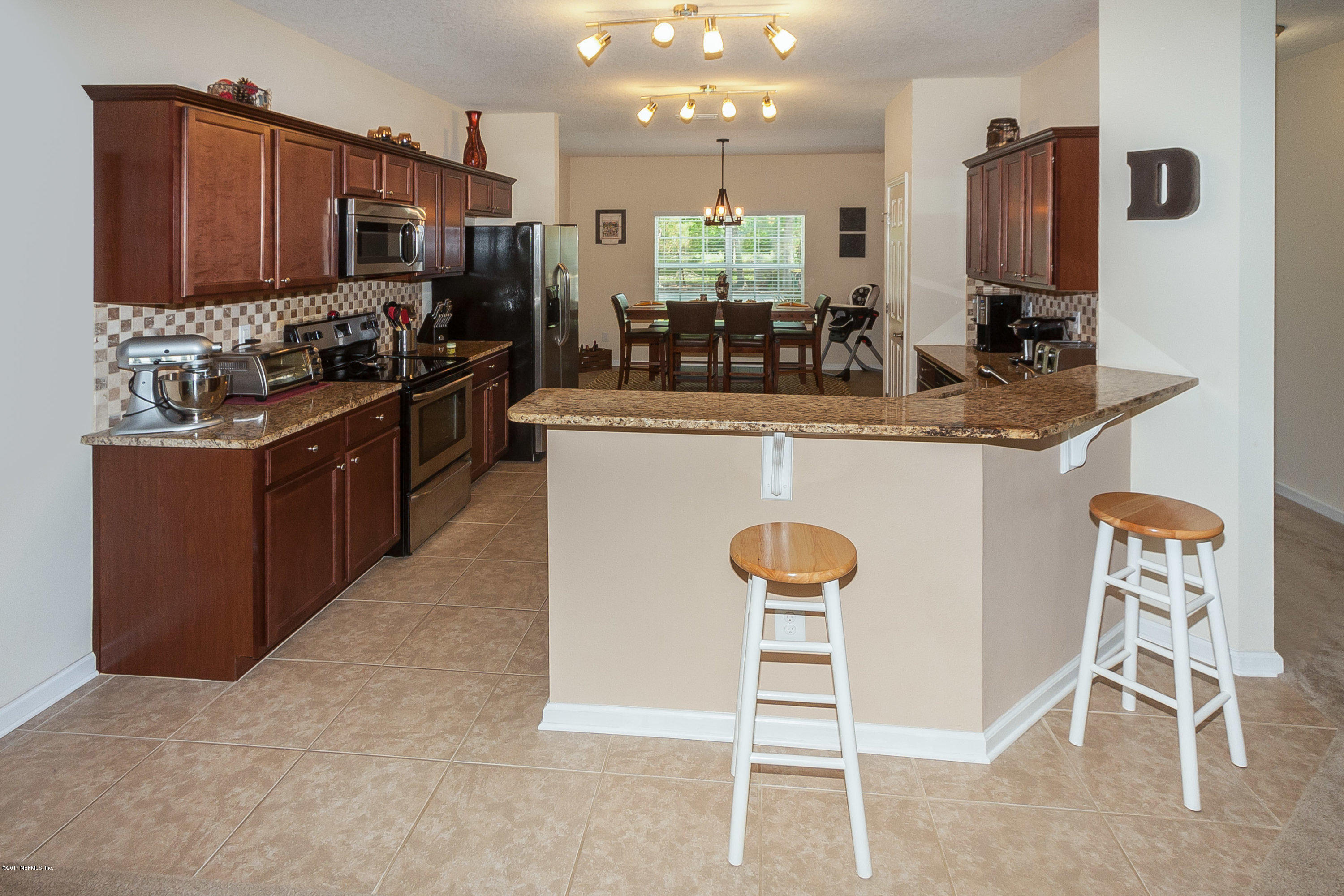 13695 Macapa Road Jacksonville, FL 32224 - Photo 17 of 29 Breakfast Bar