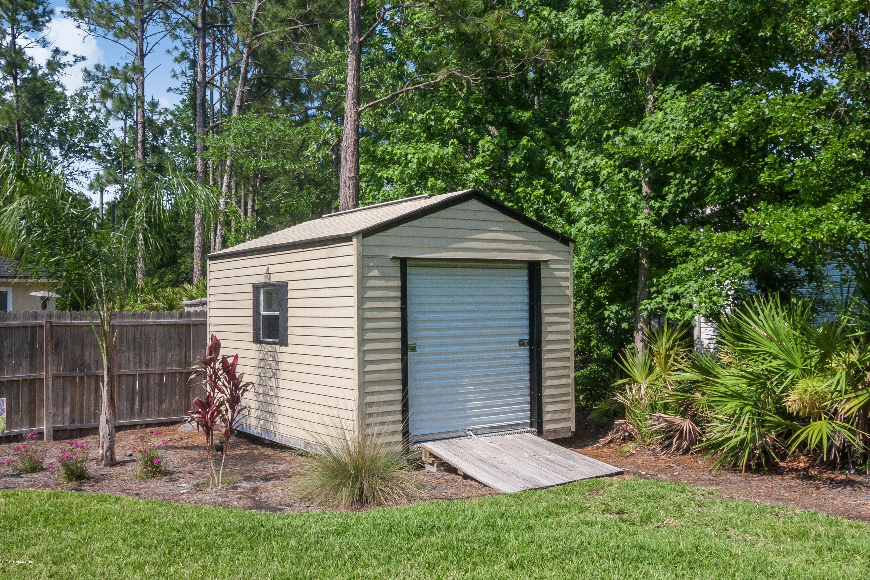 13695 Macapa Road Jacksonville, FL 32224 - Photo 29 of 29 Huge Shed