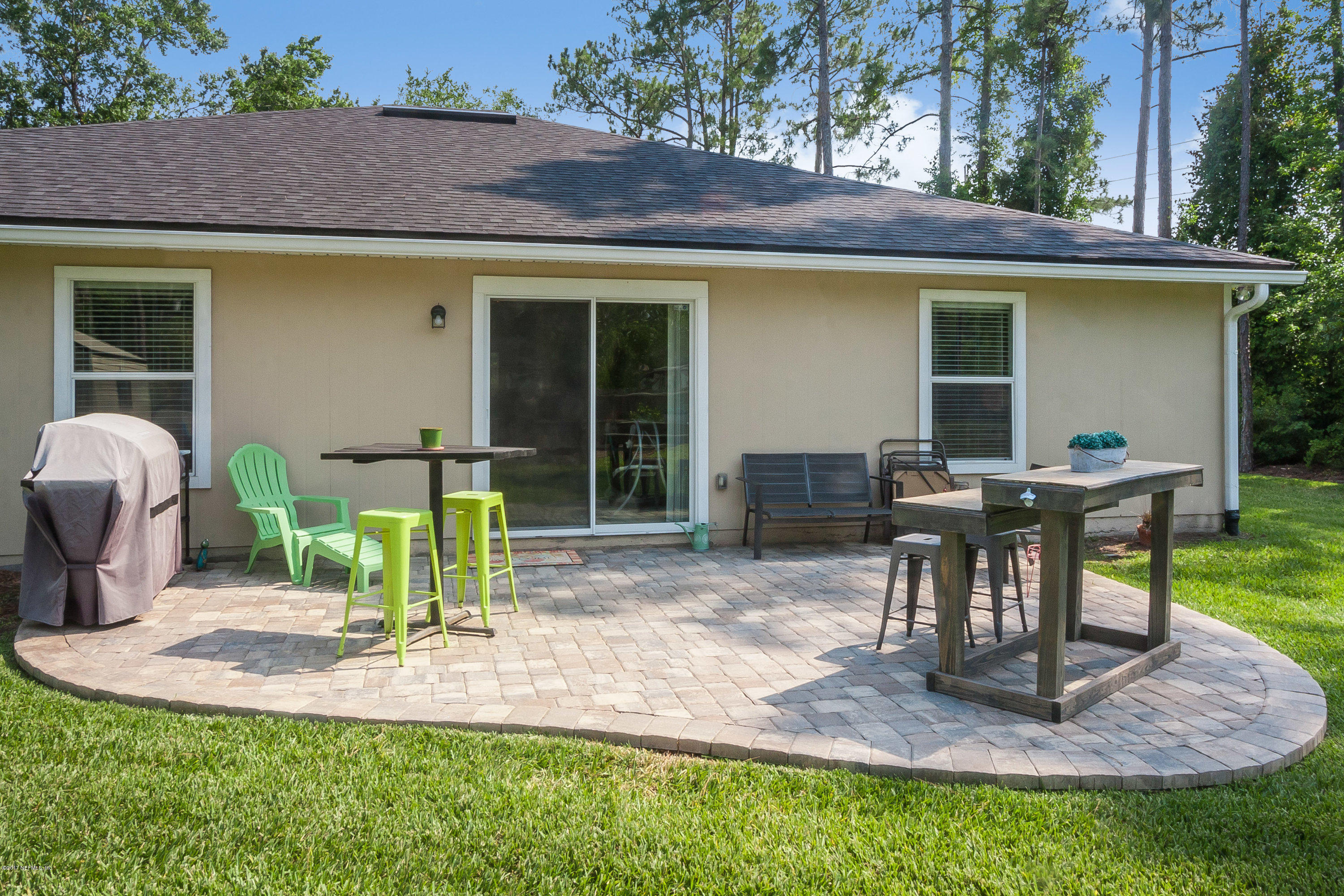 13695 Macapa Road Jacksonville, FL 32224 - Photo 6 of 29 Patio Space