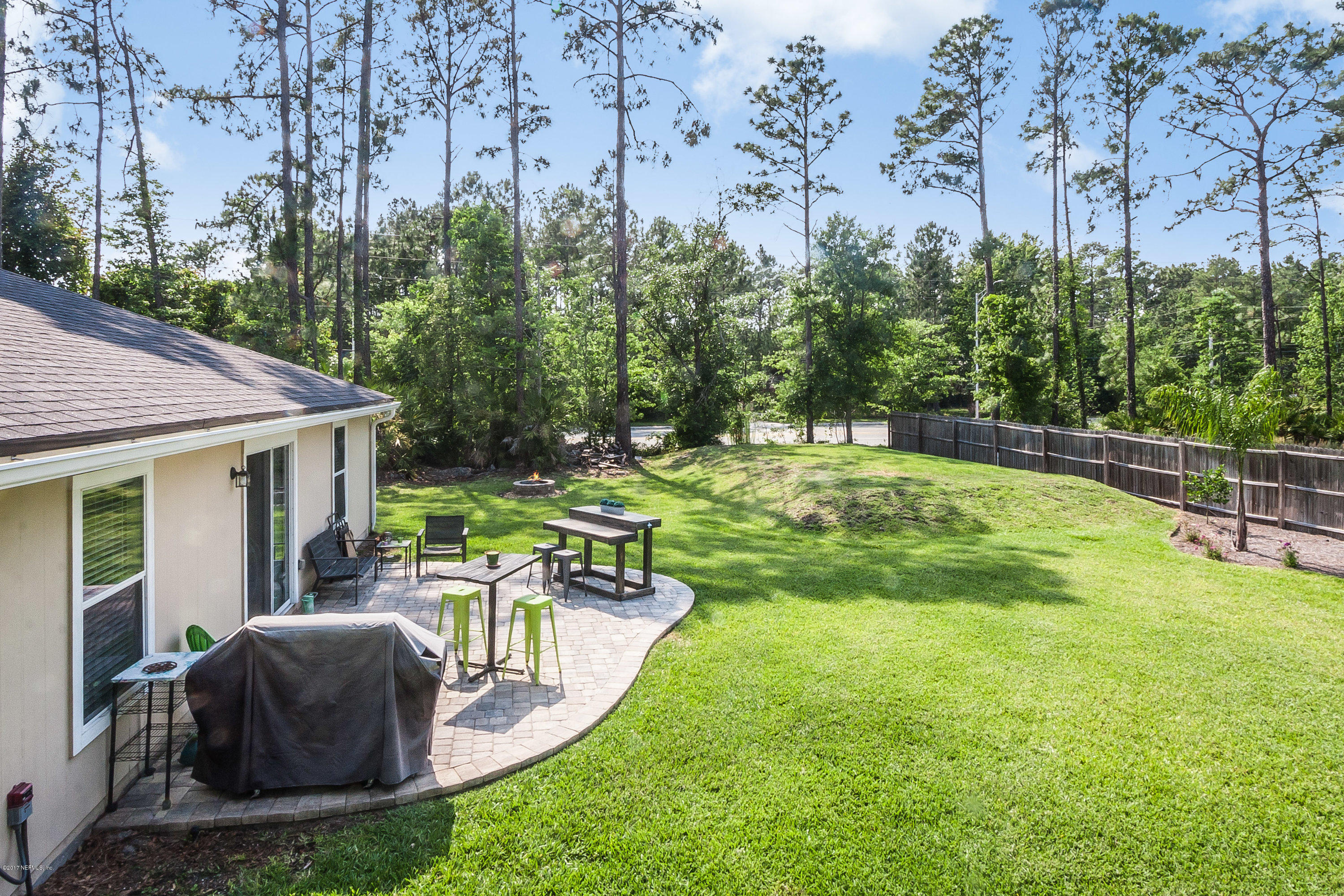 13695 Macapa Road Jacksonville, FL 32224 - Photo 9 of 29 Backyard