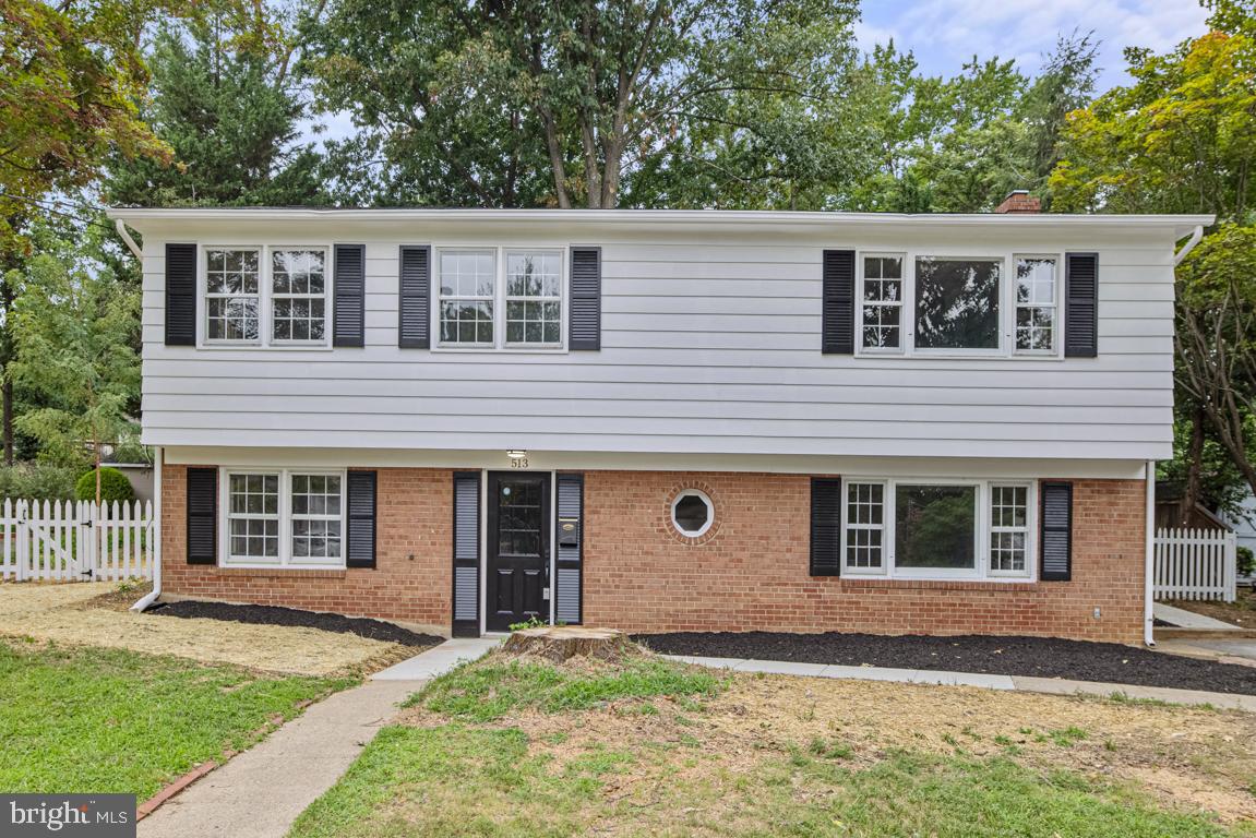 513 Dranesville Road Herndon, VA 20170 - Photo 1 of 46 Front