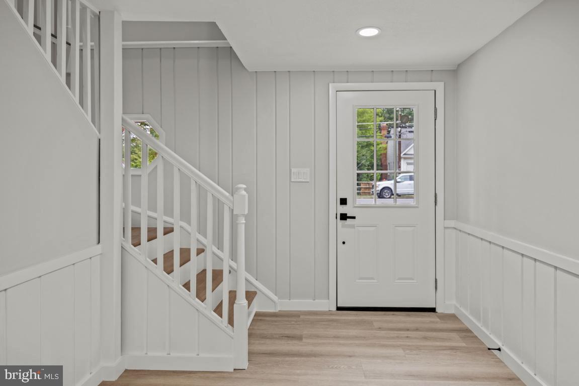 513 Dranesville Road Herndon, VA 20170 - Photo 13 of 46