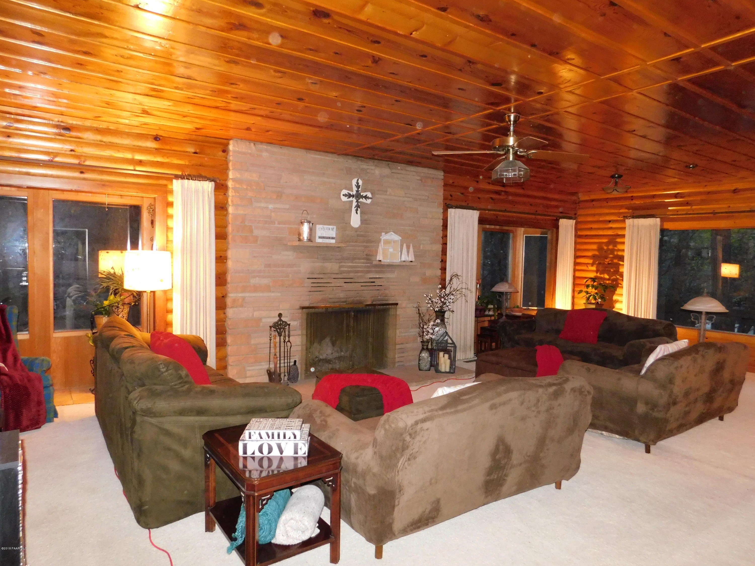 812 Copper Basin Road Prescott, AZ 86303 - Photo 6 of 48 Family Room