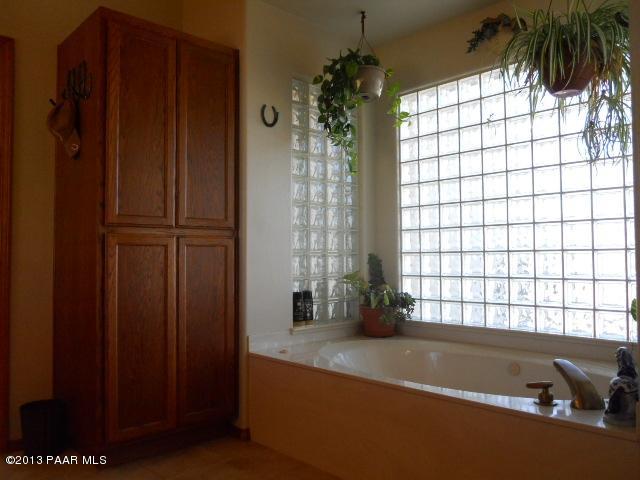 21235 North Ridge View Road Paulden, AZ 86334 - Photo 27 of 37 DSCN4482