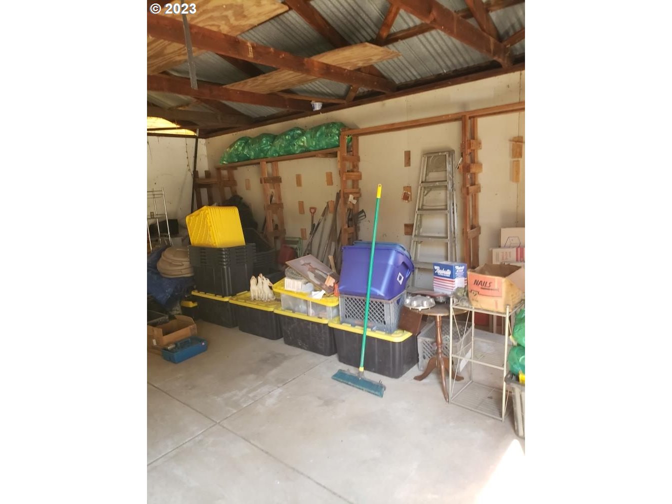 192 Klope Lane Riddle, OR 97469 - Photo 11 of 15 a view of a room with a table and chairs