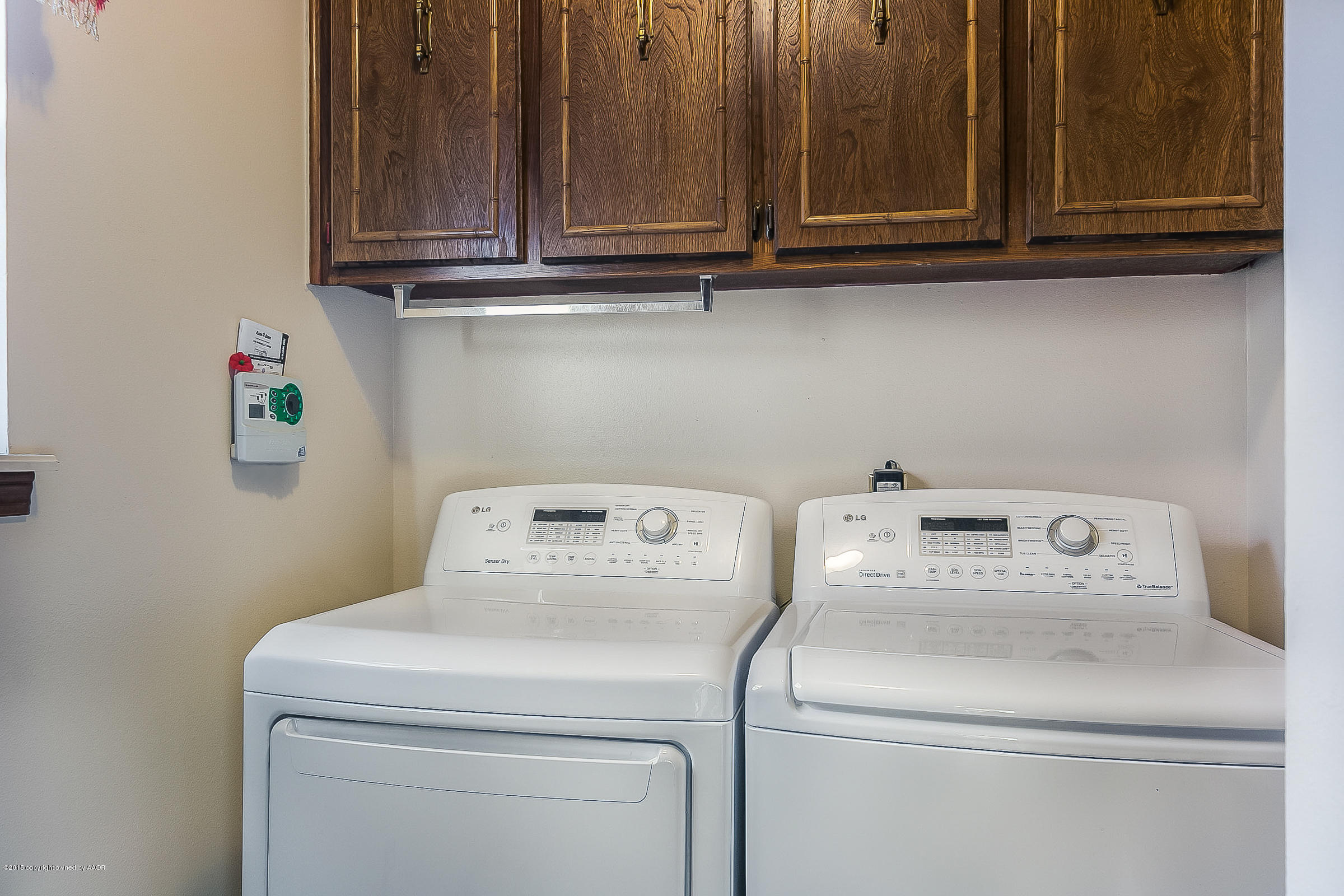 5104 While A Way Road Amarillo, TX 79109 - Photo 17 of 23 Utility Room