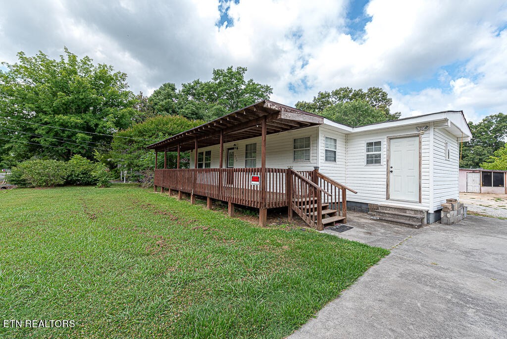 239 Northeast Coffey Drive Road Cleveland, TN 37323 - Photo 3 of 25 Gallery Image 3