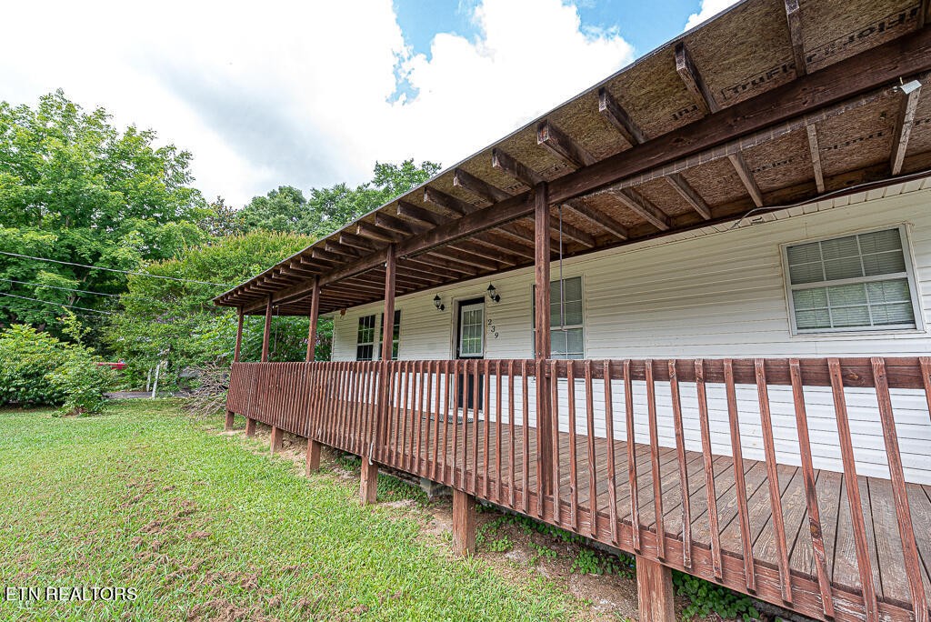 239 Northeast Coffey Drive Road Cleveland, TN 37323 - Photo 4 of 25 Gallery Image 4