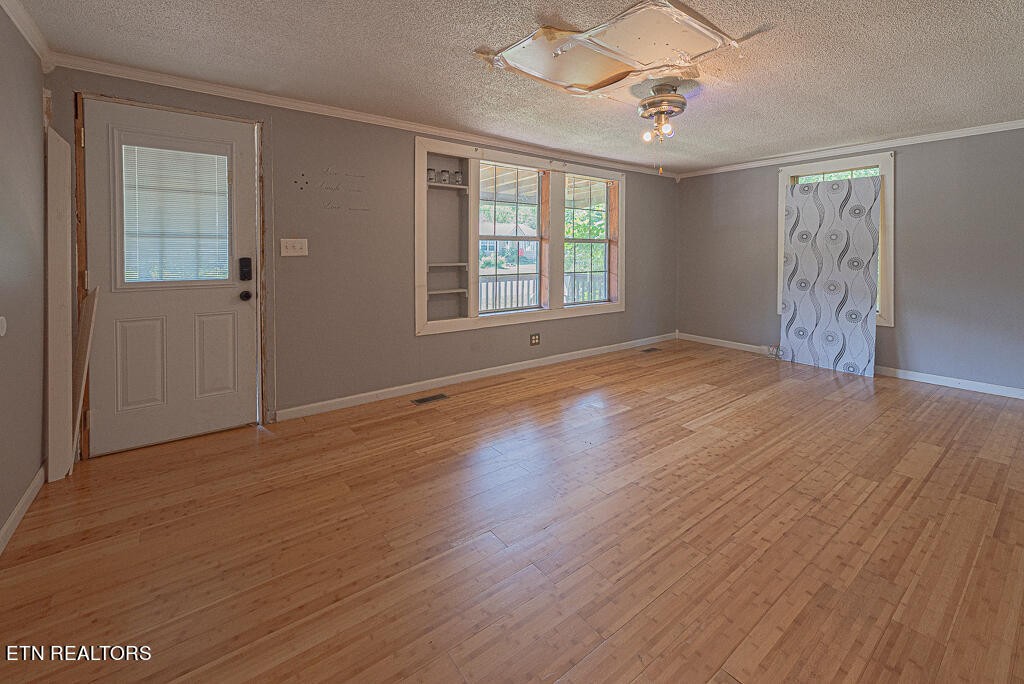 239 Northeast Coffey Drive Road Cleveland, TN 37323 - Photo 5 of 25 Gallery Image 5