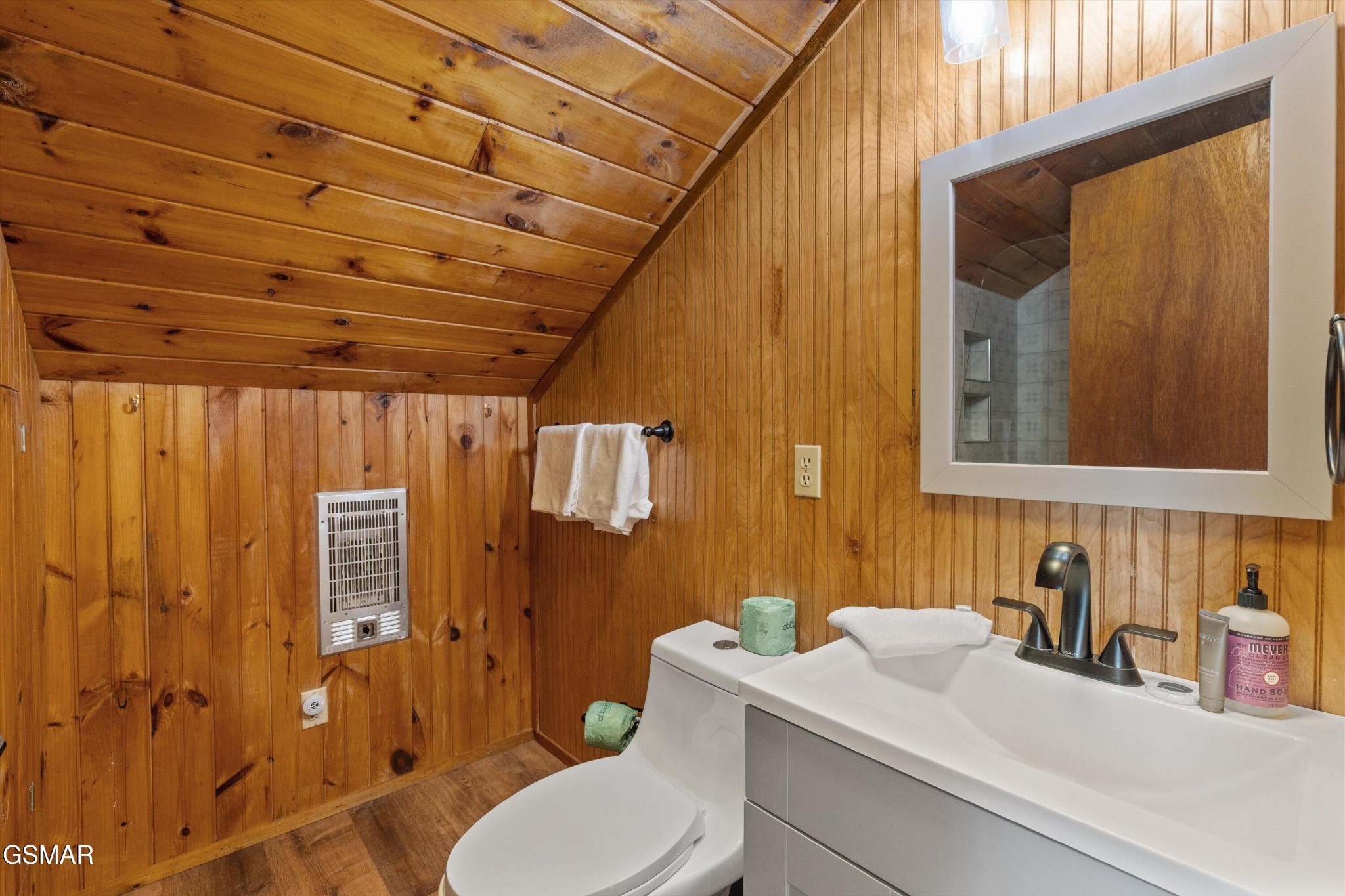 2123 Bluff Mountain Road Sevierville, TN 37862 - Photo 22 of 39 Gallery Image 22