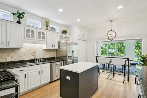 $1,439,000 | 3303 West Lawn Avenue, Tampa, FL 33611