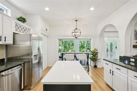 $1,439,000 | 3303 West Lawn Avenue, Tampa, FL 33611