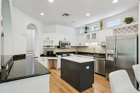 $1,439,000 | 3303 West Lawn Avenue, Tampa, FL 33611