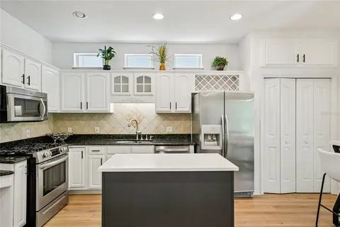 $1,439,000 | 3303 West Lawn Avenue, Tampa, FL 33611