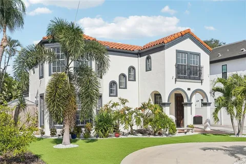 $1,439,000 | 3303 West Lawn Avenue, Tampa, FL 33611