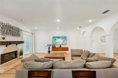 $1,439,000 | 3303 West Lawn Avenue, Tampa, FL 33611