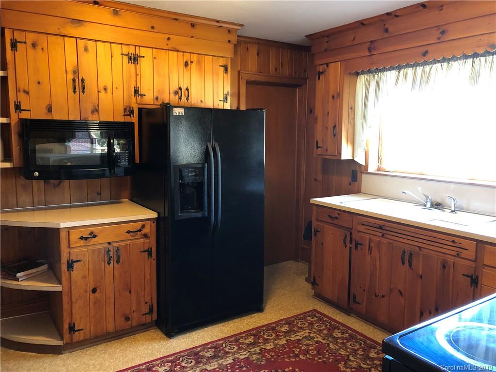 770 Chimney Rock Road Rutherfordton, NC 28139 - Photo 8 of 38 Gallery Image 8