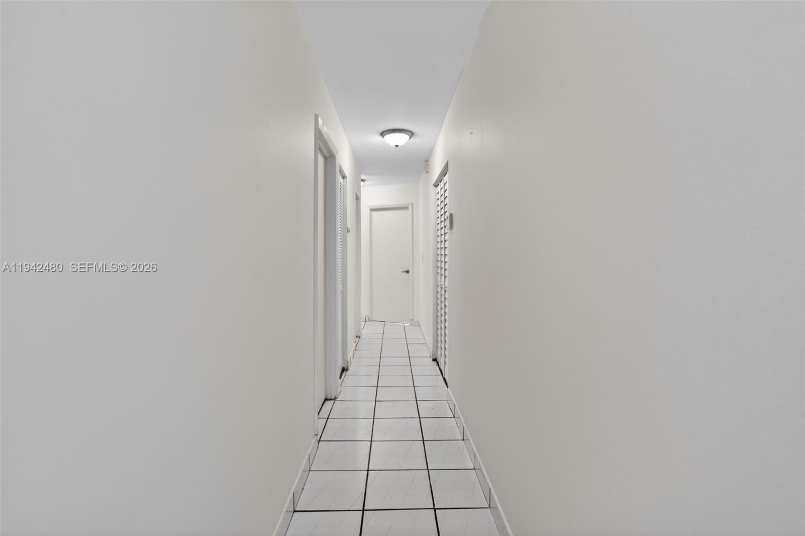 6905 Southwest 104th Court Miami, FL 33173 - Photo 19 of 45